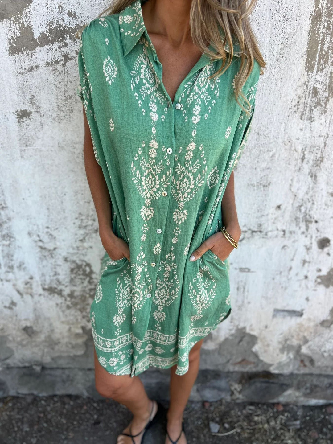 MAUREEN | RELAXED SHORT-SLEEVE CASUAL DRESS
